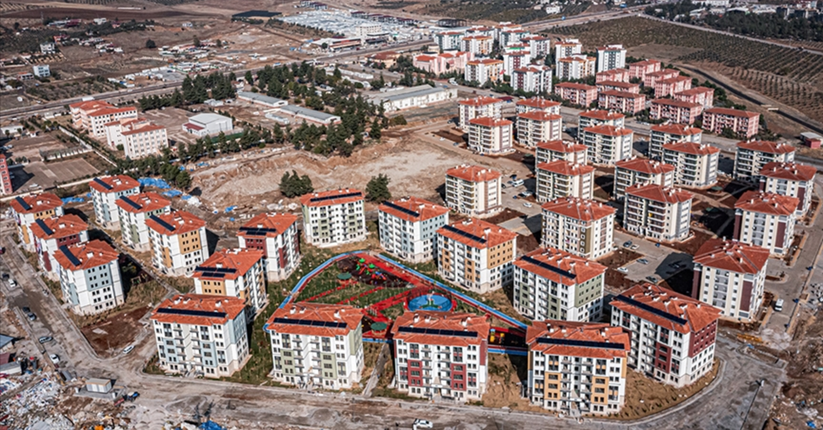 11 ilde umut ve yeniden inşa mesajı