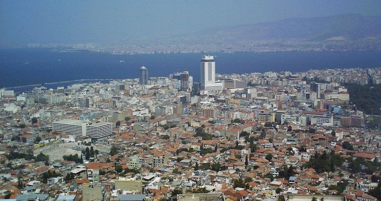 Fay hattı geçen 18 ilde 100 bin bina taşınacak! İzmir, Balıkesir, Aydın ve Muğla da var