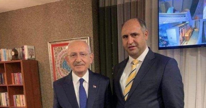 Kılıçdaroğlu’nun seccade skandalında yeni perde! Seccadeye bastığı ilk fotoğraf değilmiş!
