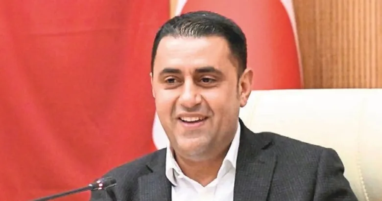 Çukurova Belediye Başkanı dahil 34 şüpheli tutuklandı