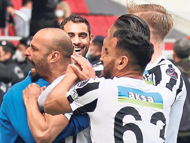 Altay’dan tribün harekatı