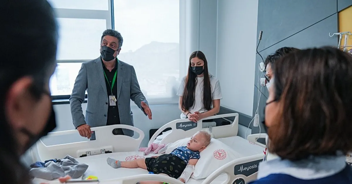 22 Aylık Kadir Efe, Erişkin Kadavradan Alınan İnce Bağırsakla Sağlığına Kavuştu