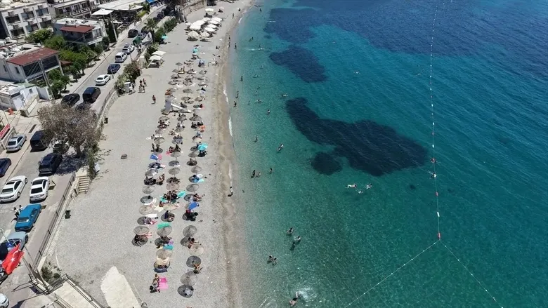 2027nin-tatil-formulu-ortaya-cikti-5-gun-izinle-35-gun-tatil-yapmak-mumkun-1787215663387.jpeg