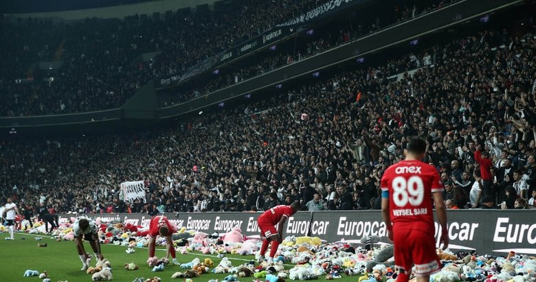 Kartal gülmeyi unuttu