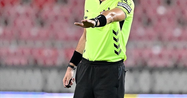 Fatih Karagümrük - Fenerbahçe maçının hakemi belli oldu!