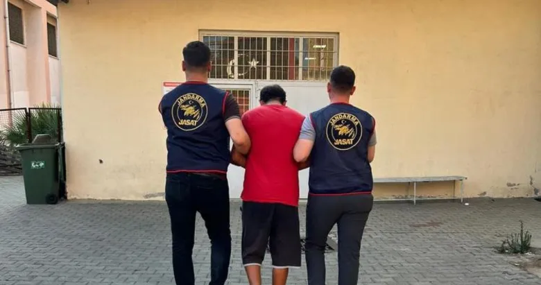 Aydın’da aranıyordu! JASAT İzmir’de kıskıvrak yakaladı!