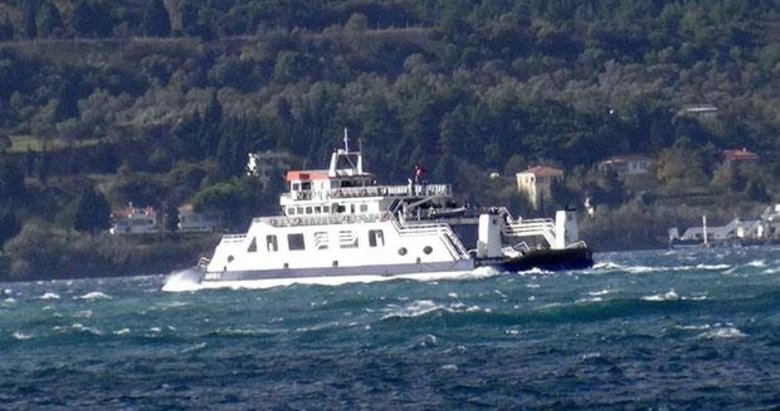 Kuzey Ege’de bazı feribot seferleri iptal edildi