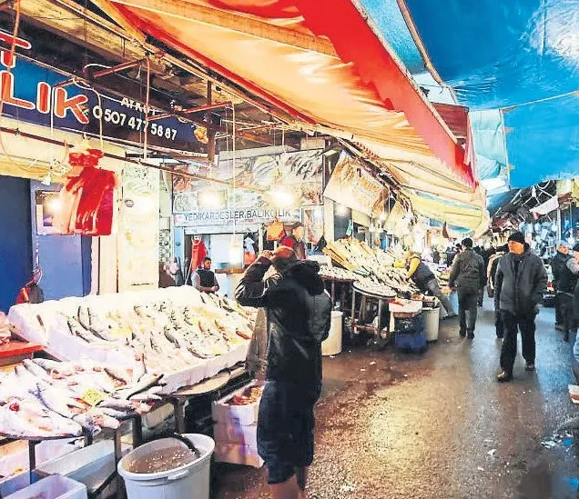 kemeraltinin-ticaret-damari-havra-sokagi-1787506686194.jpeg