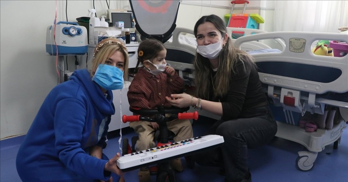 Anne ve oğulun kalpten hediyesi