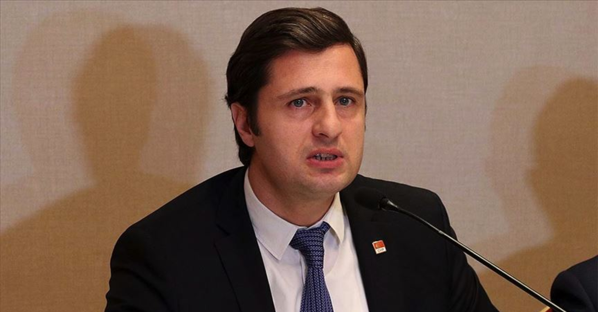 Yücel’den güldüren savunma