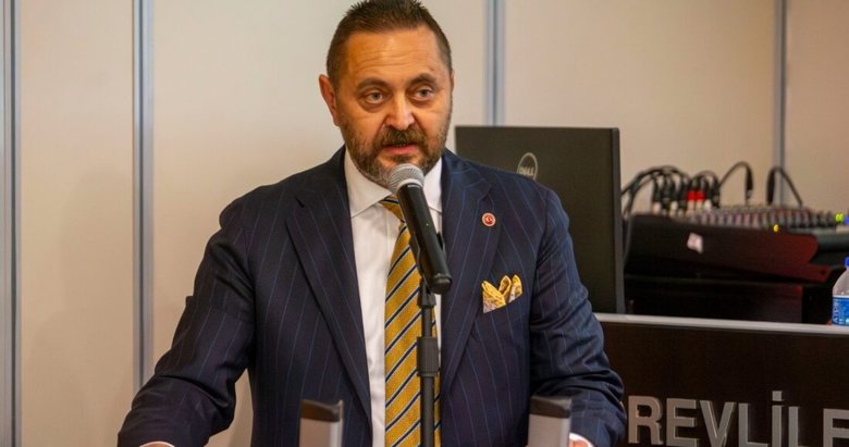 ‘Kamusal alan rant kapısına döndü’