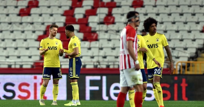 Antalyaspor: 2 - Fenerbahçe: 2 MAÇ SONUCU