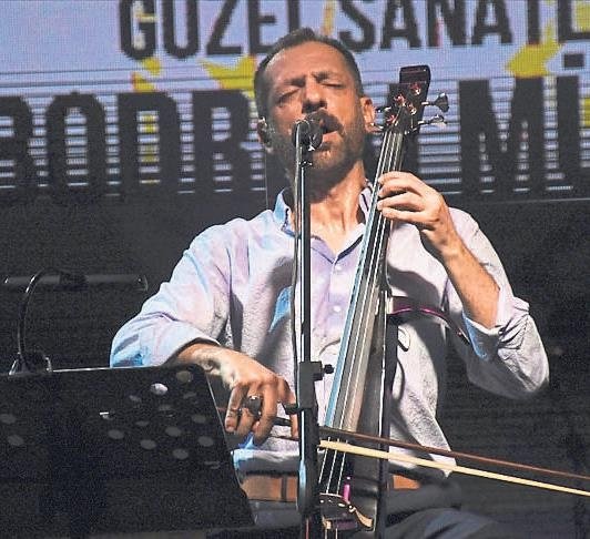 Rubato’nun solistinden samimi açıklamalar: Ciklet şarkılar yapmıyoruz