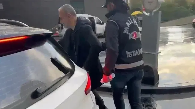 Son dakika: Eyüpsultan Belediye Başkanı Özmen dahil 13 şüpheli tutuklandı