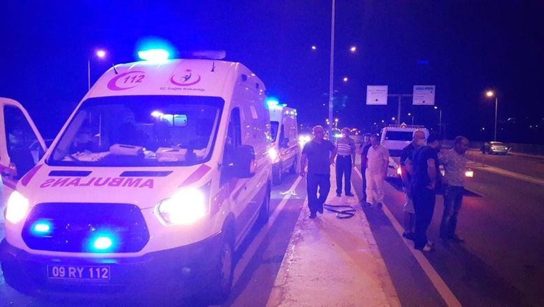 Otomobili ile 2 araca çarpıp kayıplara karıştı