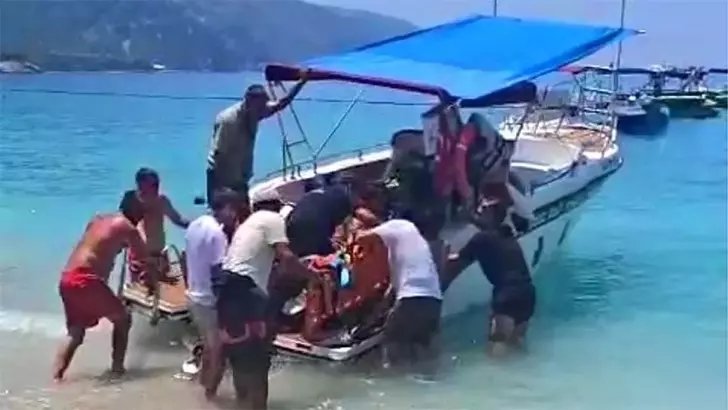 Muğla’da feci kaza! Atlayış yapan pilot paraşüt açılmayınca denize düştü