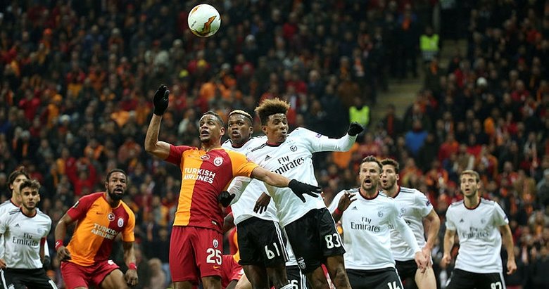 Galatasaray sınıfta kaldı