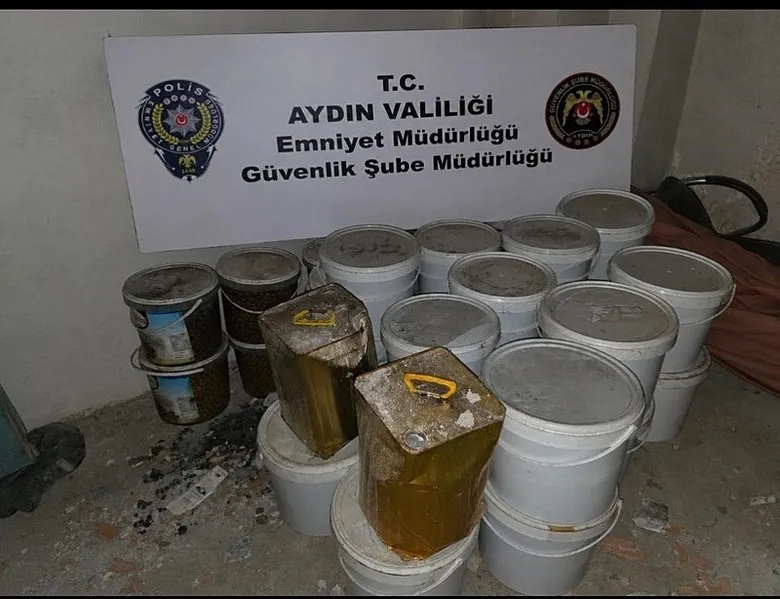 aydinda-sagligi-hice-sayanlara-agir-darbe-sofralara-girecekti-milyonluk-ceza-kesildi-tonlarca-urun-ele-geciril-1784563571595.jpeg