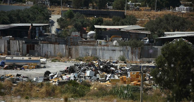 Izmir De Koylulerin Kacak Hurdaci Tepkisi Suruyor