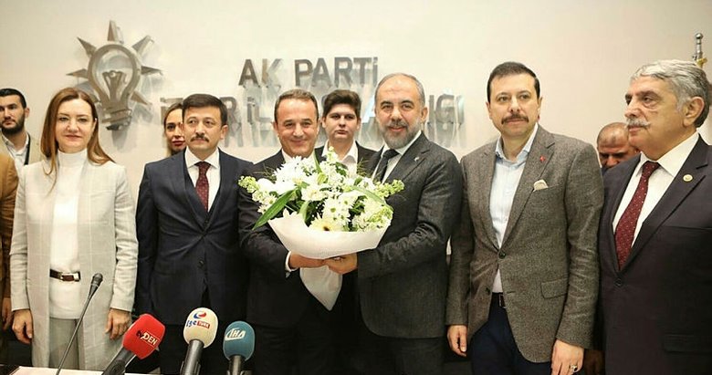 AK Parti İzmir İl Başkanı Şengül görevi devraldı
