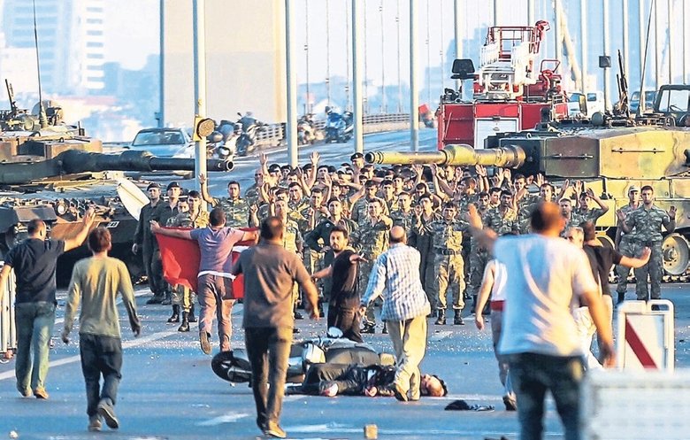 15 Temmuz’un kahramanları unutulmadı... Zaferin adı Türkiye
