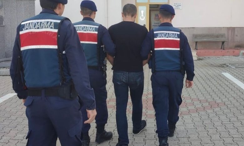 İzmir dahil 9 ilde Siberağ-15 operasyonu: 21 gözaltı