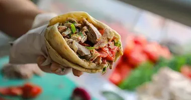 Söğüş Kültürü İzmir’de Neden Bu Kadar Popüler?