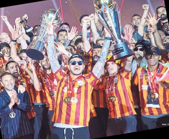 Çifte kupalı şampiyon