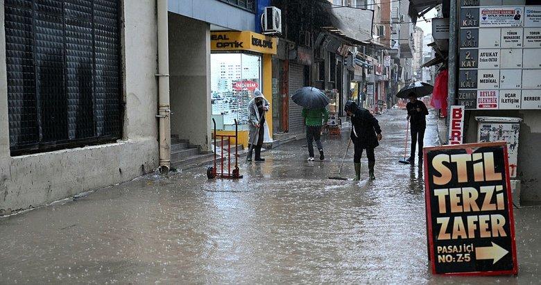İzmir`in yağmurla sınavı