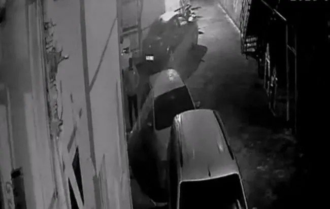 İzmir’de eşini öldürttüğü iddiasıyla müebbetle yargılanacak!