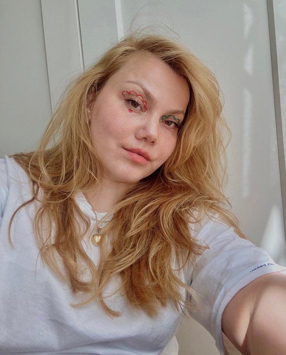 Eşi tarafından 32 kez bıçaklanmıştı! Youtuber Merve Veziroğlu’ndan paylaşım geldi