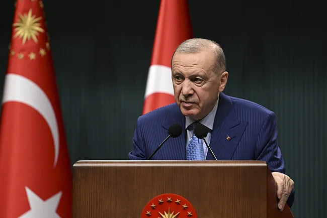 Başkan Erdoğan: Muhalefet ucuz siyaset peşinde koşuyor