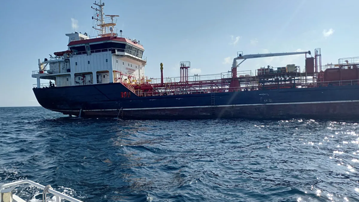 Marmara Denizi'nde gemi çarpışması! O görüntüler ortaya çıktı: 10 personelden hiç bir iz yok!