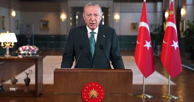 ‘Milli değerlere bağlı nesilden bahtiyarım’