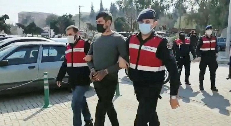 Akhisar’da sokak ortasındaki cinayetle ilgili 10 gözaltı