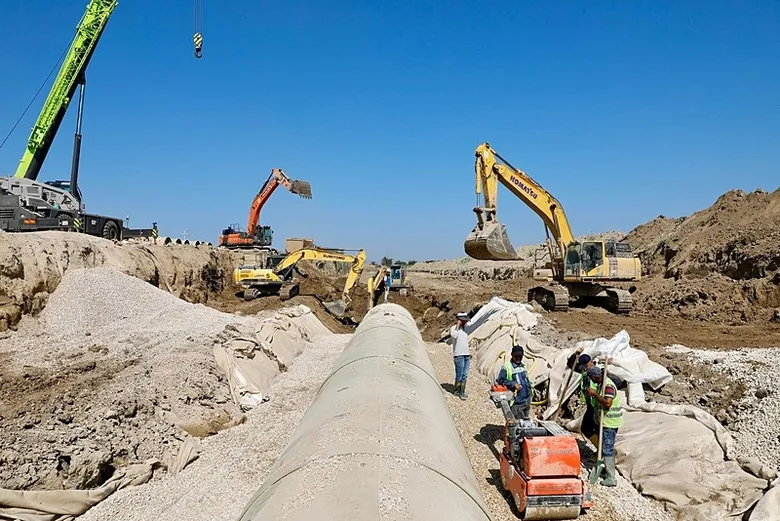 aydinda-proje-tamamlandiginda-su-kaybi-en-aza-inecek-dev-borularin-montaji-yapiliyor-1784636903600.jpeg