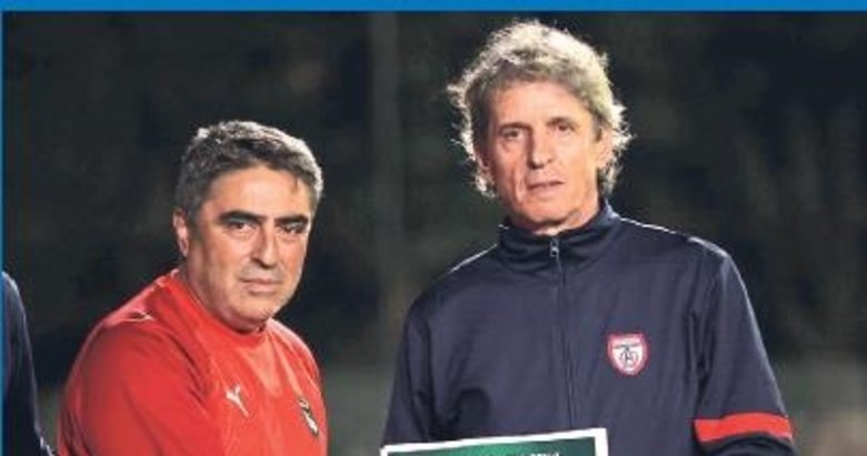 Efeler 100. Yıl Cup’ta şampiyon Altınordu