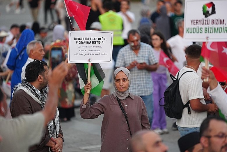 Beyazıt’tan Ayasofya’ya tarihi yürüyüş!