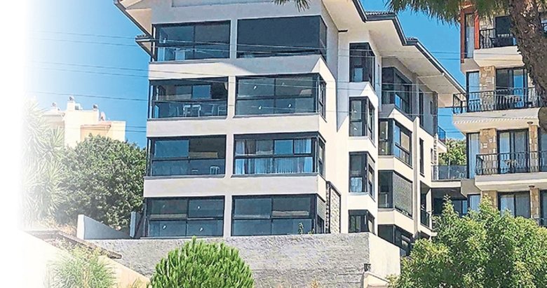 Kaçak binaya duvar perdesi!