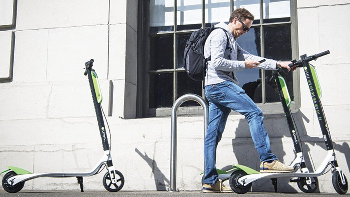 Elektrikli Scooter Icin 15 Yas Sarti Ekonomi Haberleri