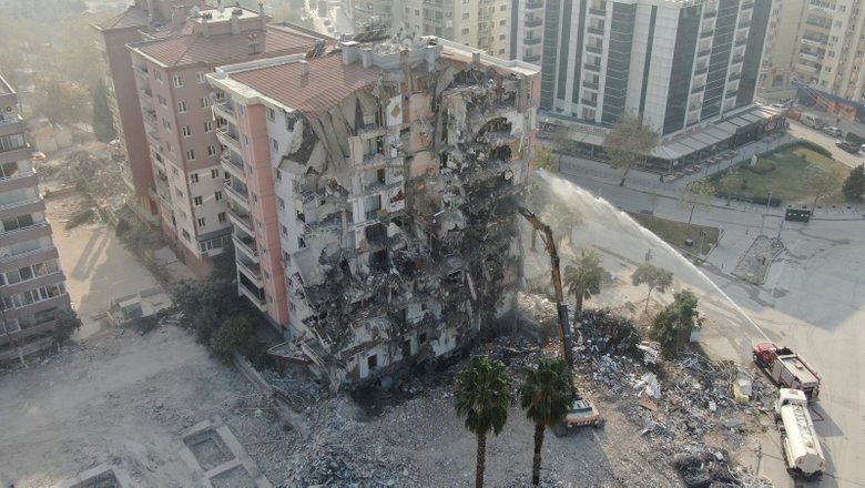 Izmir Deki Yikici Deprem Zeminin Yapisini Degistirdi Izmir Haberleri