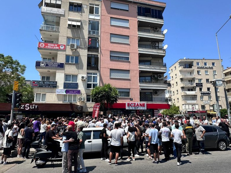 Karşıyaka’da Cumhur İttifakı’ndan olağanüstü meclis çağrısı