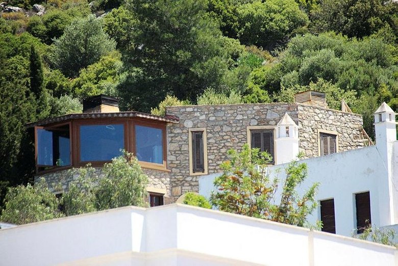 Orman ve hazine işgalcisi firari Can Dündar’ın milyonluk villası için soruşturma