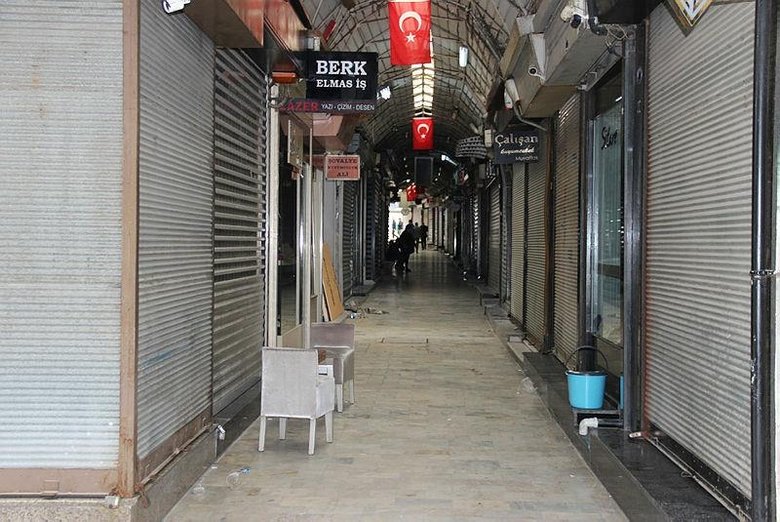 İzmir’de kuyumcular kepenk kapattı! Ne zaman açılacak?