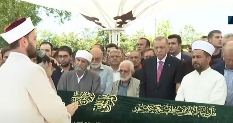 Başkan Erdoğan, Yazar Rıdvan Kaya’nın babası Hacı Nimet Kaya’nın cenazesine katıldı