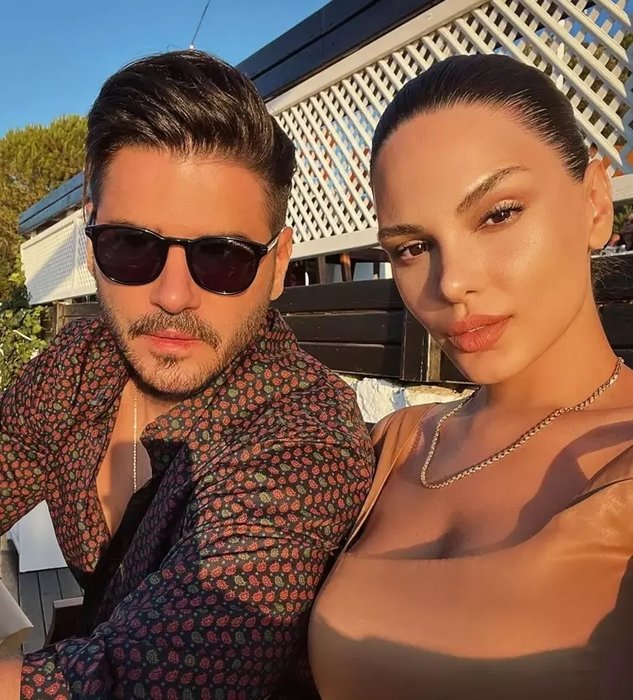 Tolgahan Sayışman ve ailesi tası tarağı toplayıp bakın nereye yerleşti