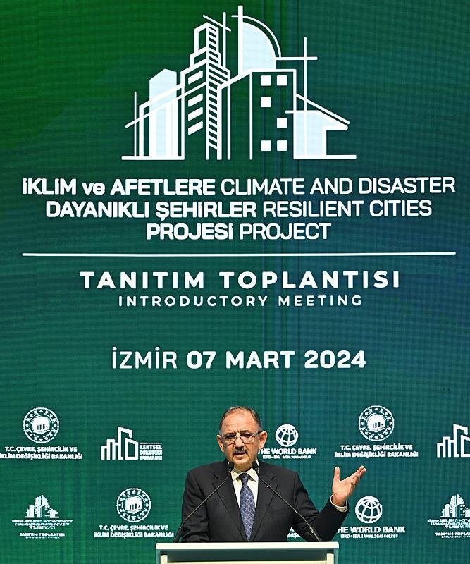 İzmir’e kentsel dönüşüm piyangosu: Bakan Özhaseki detayları açıkladı