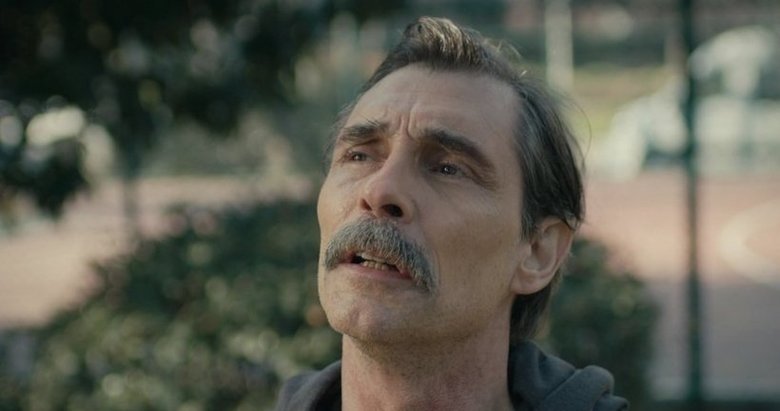 Sırrını başka kim biliyor?