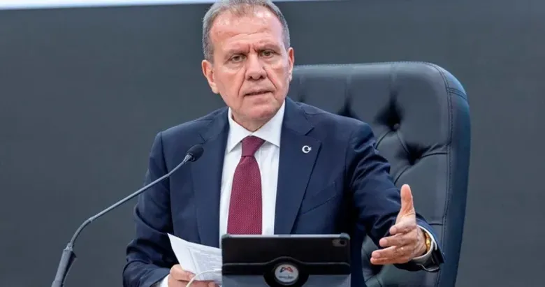 Son dakika: Mersin Büyükşehir Belediye Başkanı Vahap Seçer gözaltına alındı