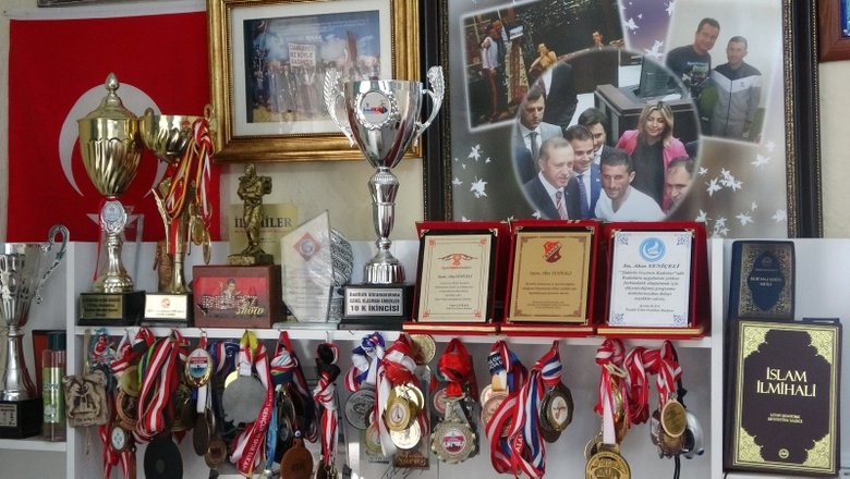 Kim Milyoner Olmak İster’e damgasını vuran Akın Yeniceli’nin hayatı film oluyor